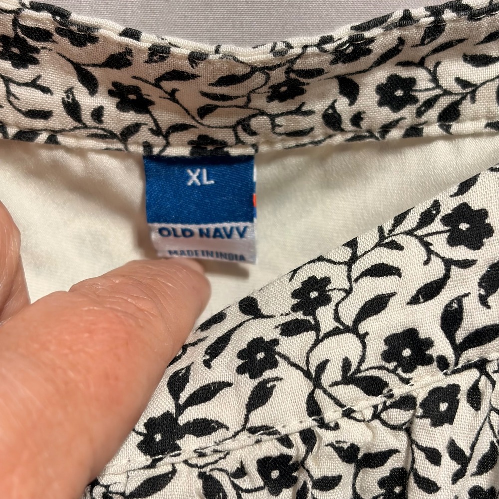 Old Navy Puff Sleeve Mini Dress XL White Black Ditsy Floral Cowgirl Peasant Boho - Picture 3 of 6